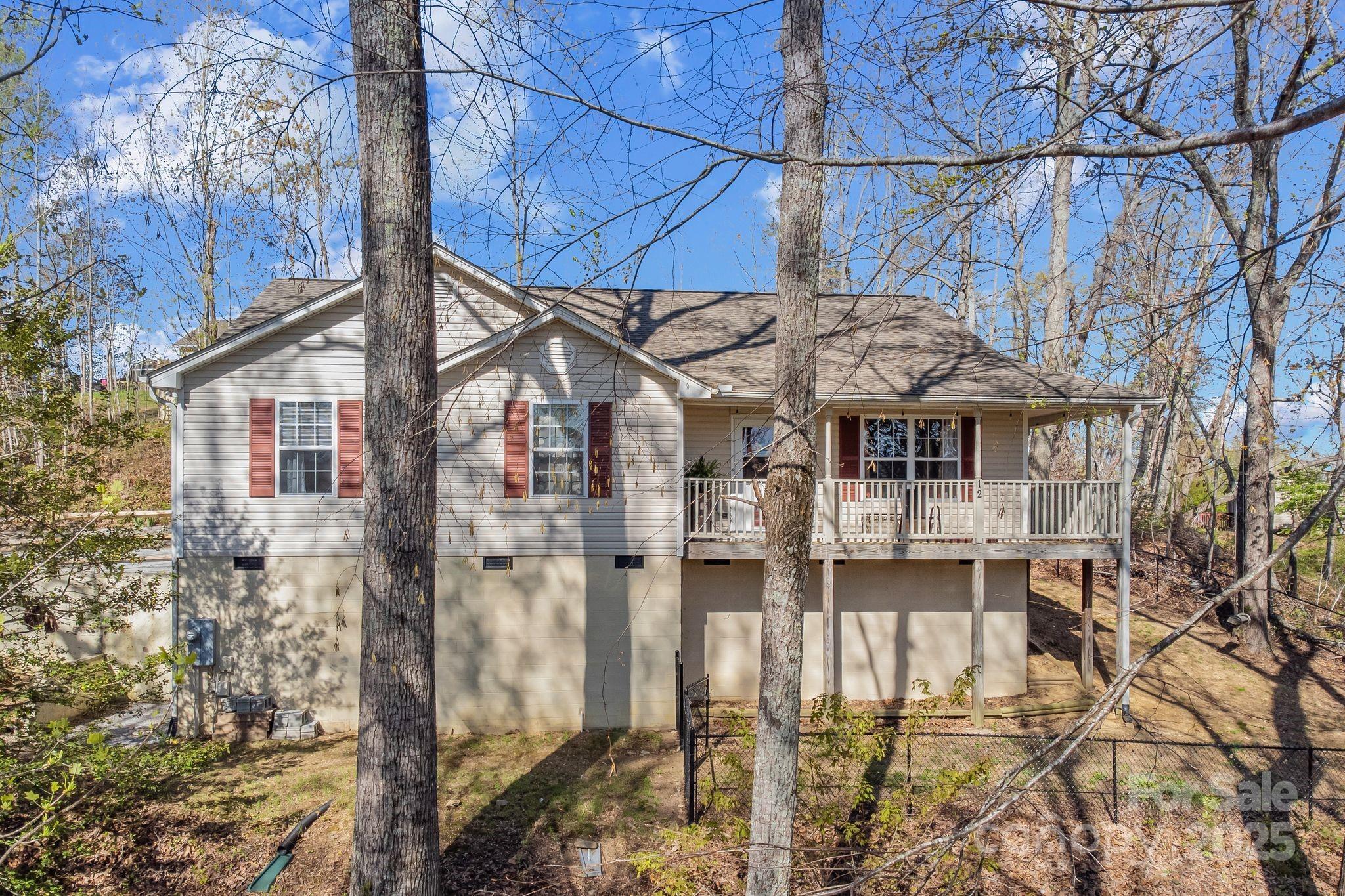 Hutchinson Woods - Residential