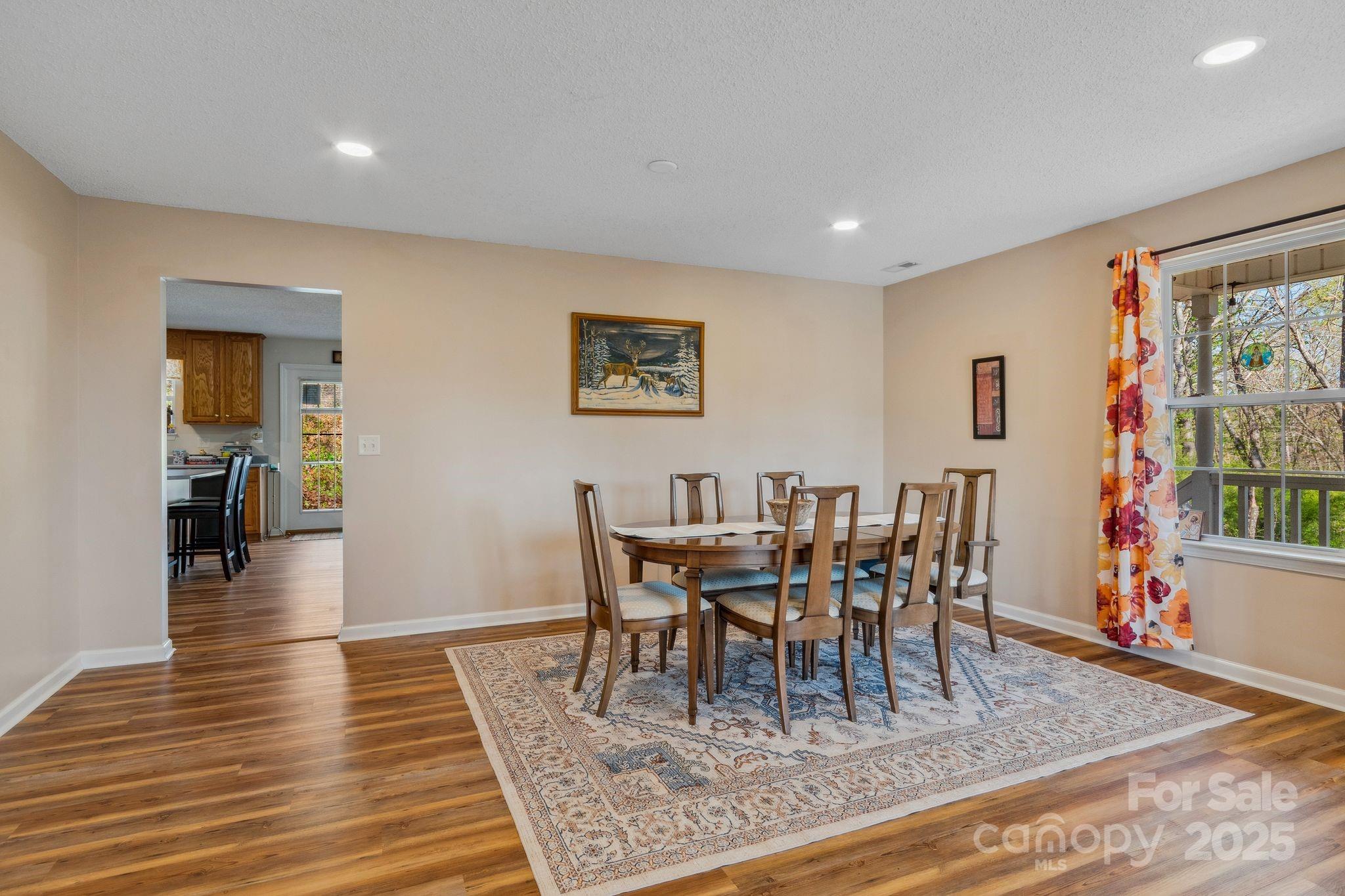 Hutchinson Woods - Residential