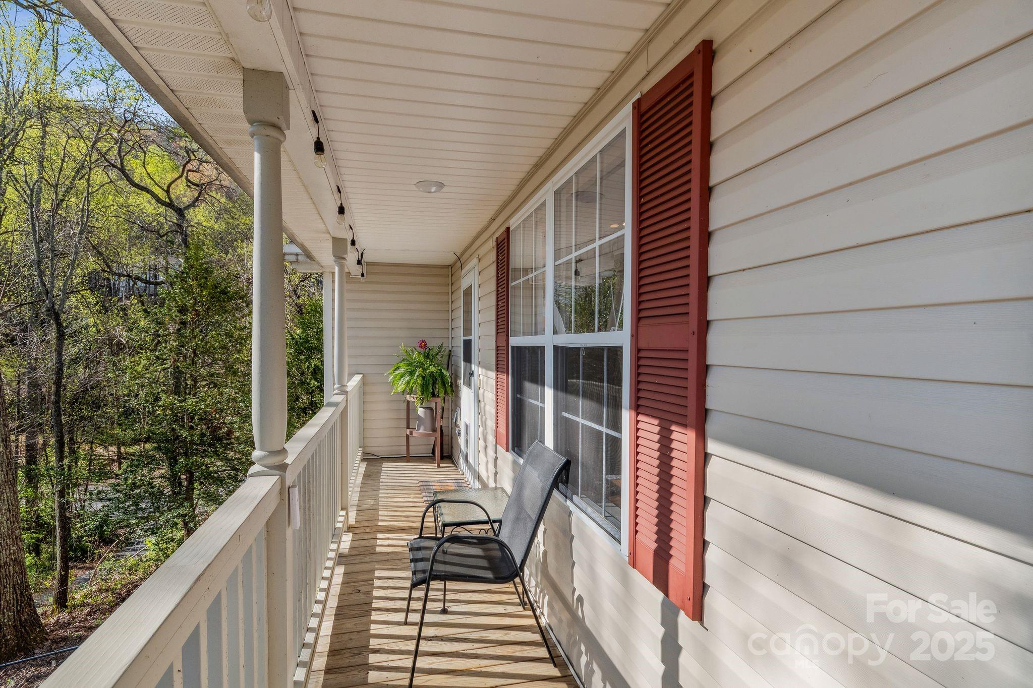 12 Hutchinson Woods Drive