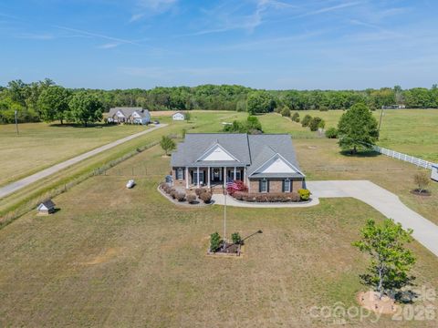 Photo of 448 W Highway 324, Rock Hill, SC 29730 (MLS # 4368971)