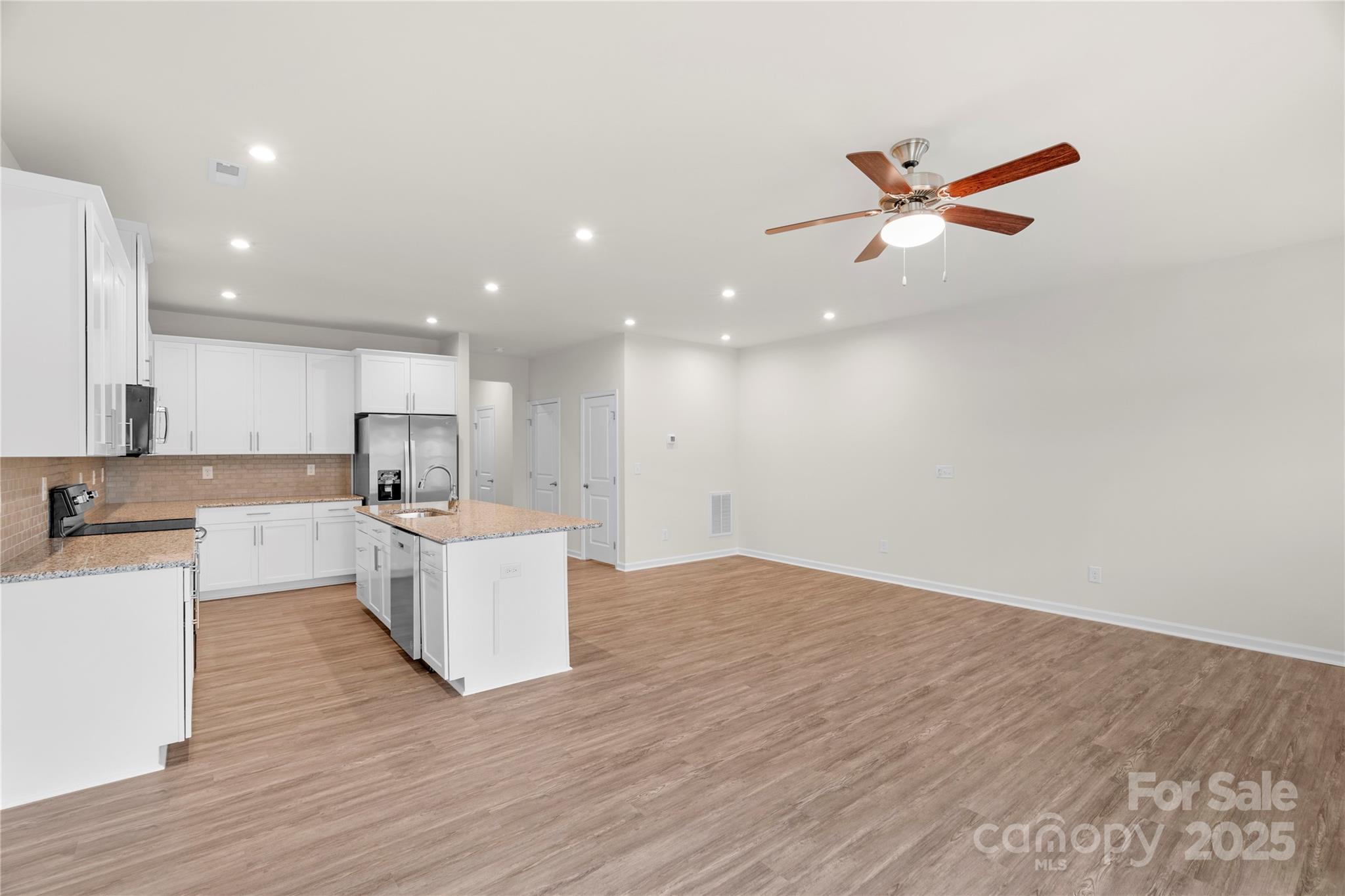 306 Scenic View Lane
