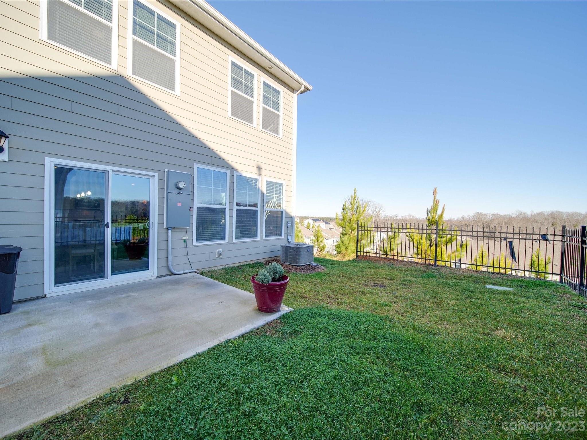 The Village At Ivy Ridge - Residential