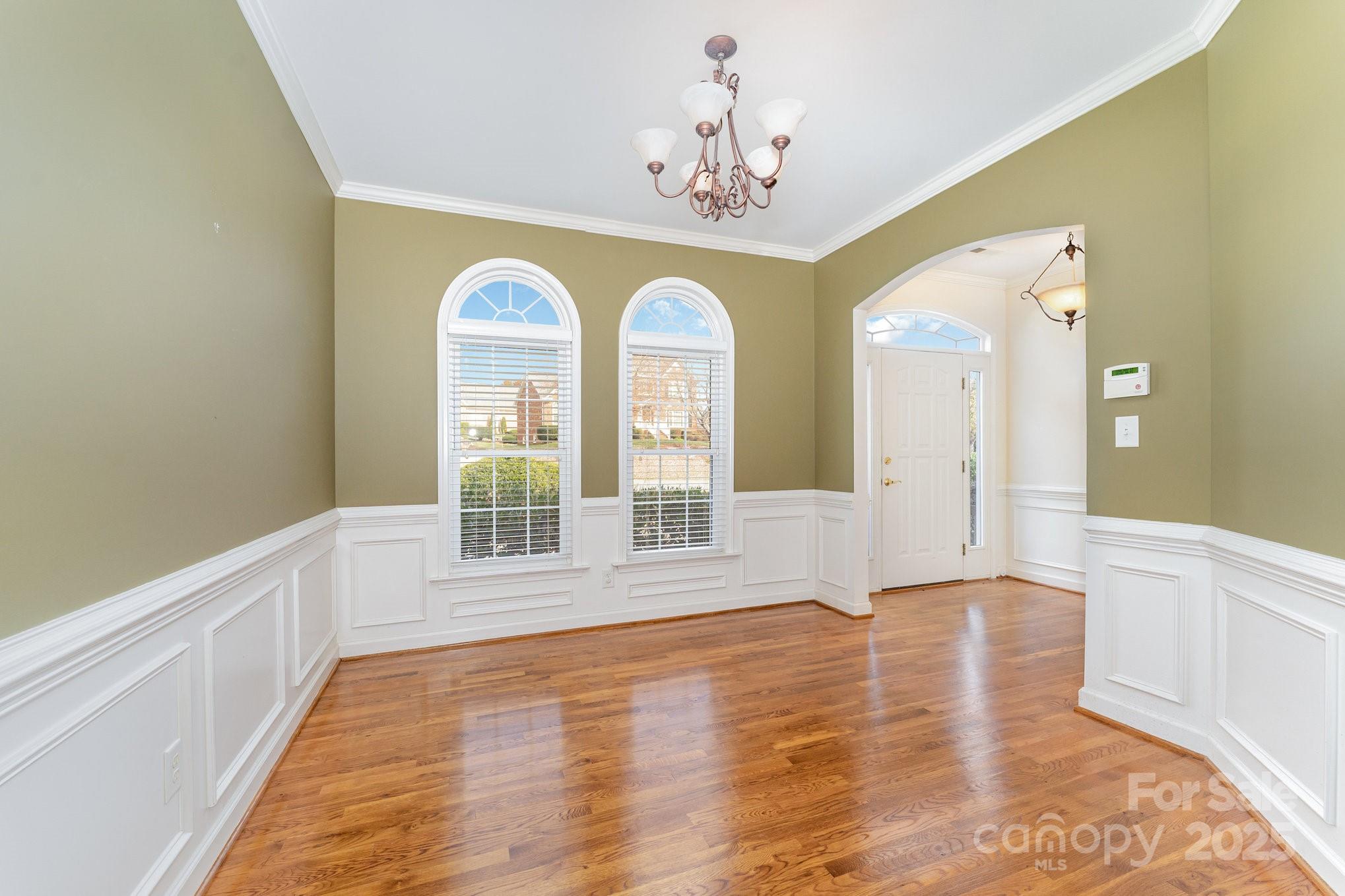 4476 Lochurst Drive 25