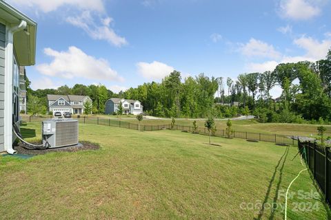 A home in Huntersville