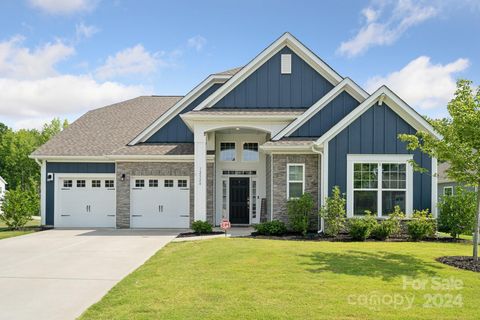 A home in Huntersville