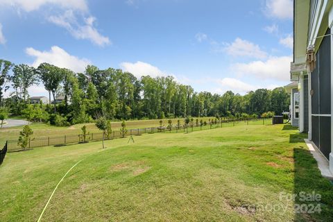 A home in Huntersville