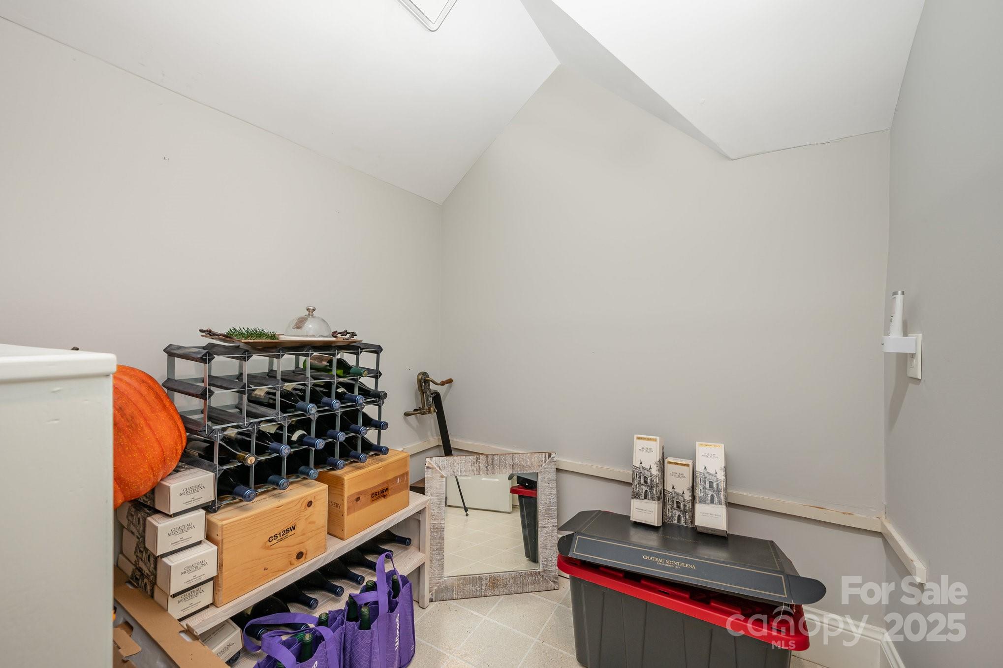 Lookout Point - Residential