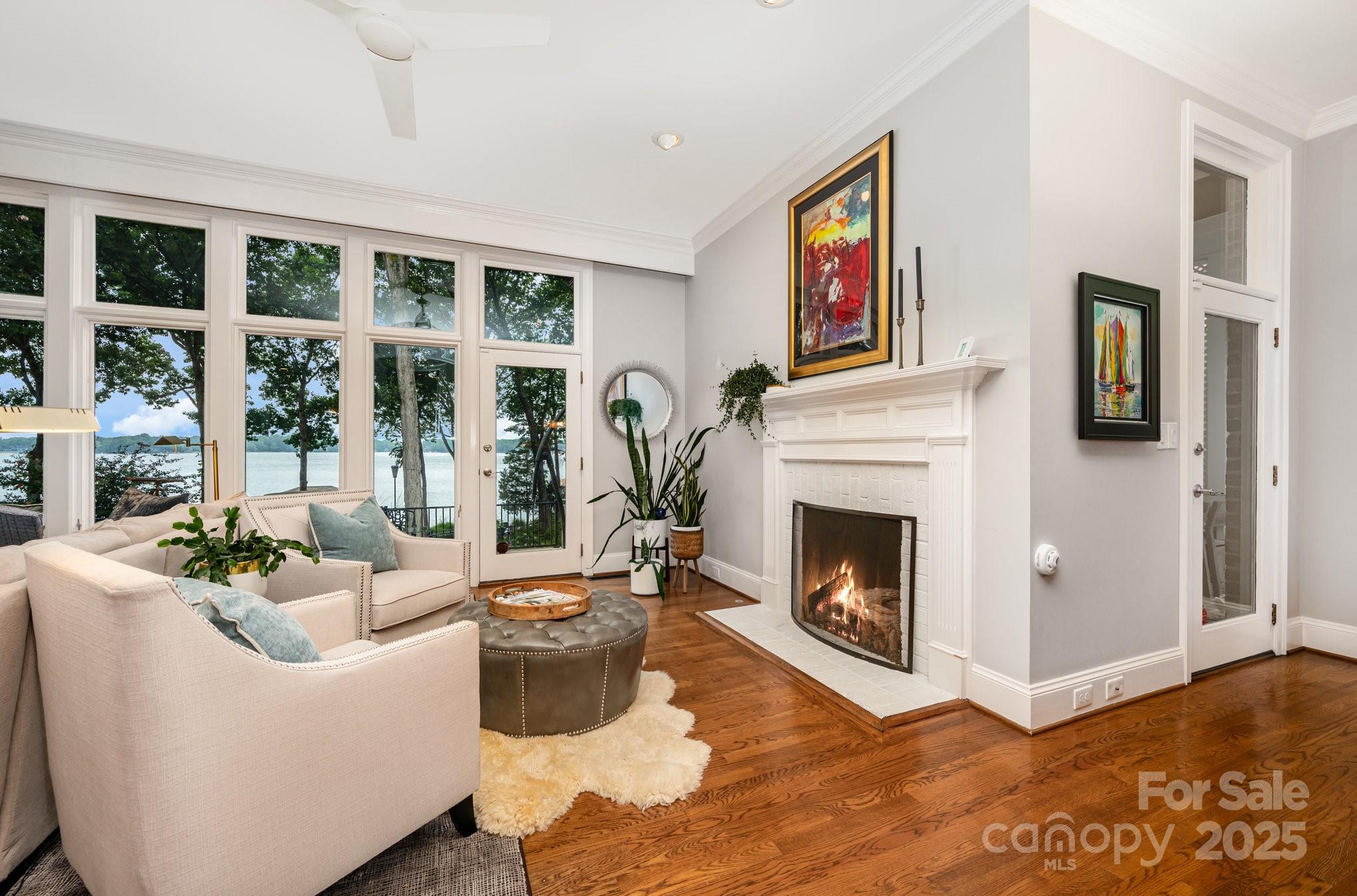 Lookout Point - Residential