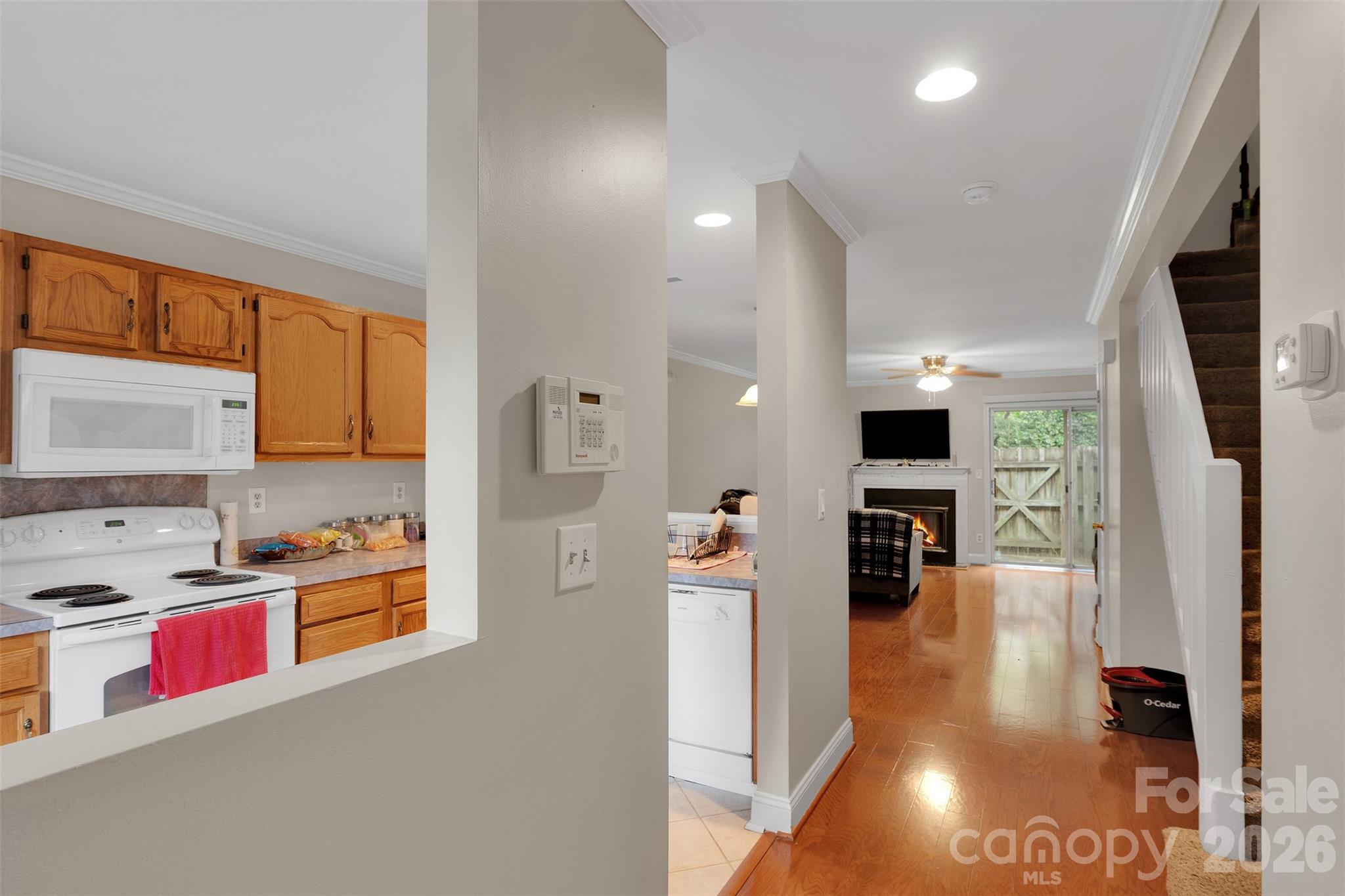 Heathrow on Harris - Residential