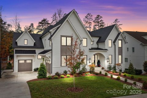 Photo of 1430 Samuel Spencer Parkway #13, Davidson, NC 28036 (MLS # 4305336)