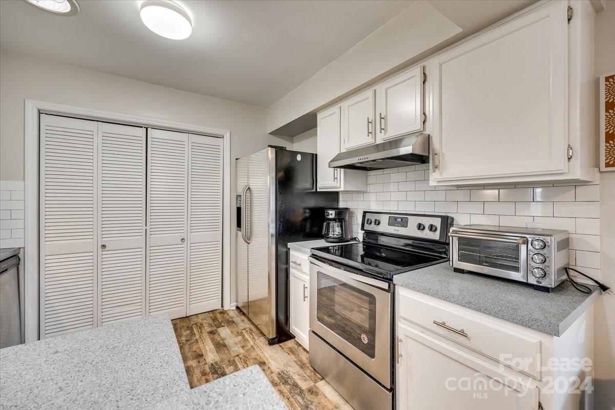 Park Ridge - Residential Lease