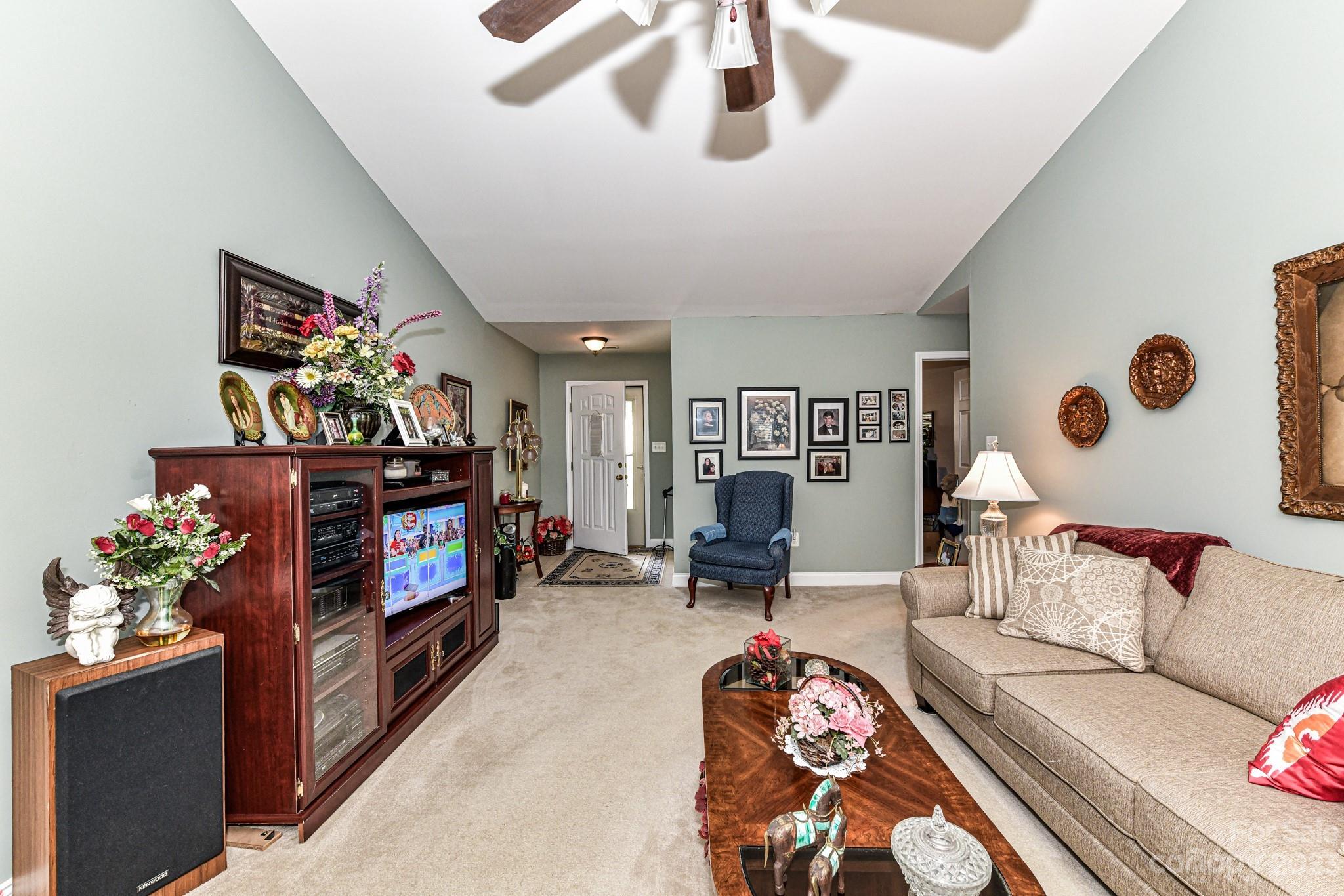 Laurel Creek - Residential