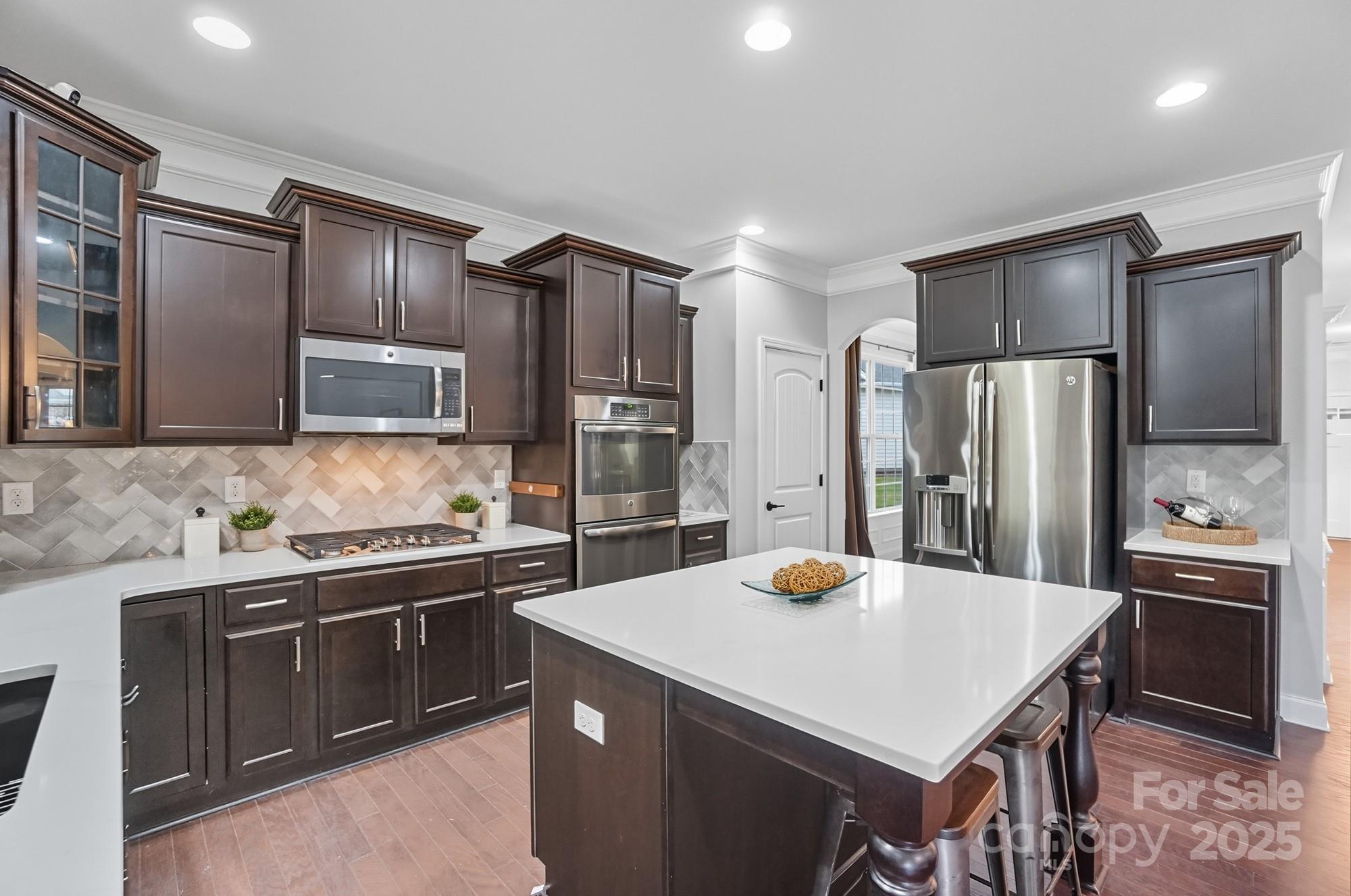 Lake Ridge - Residential