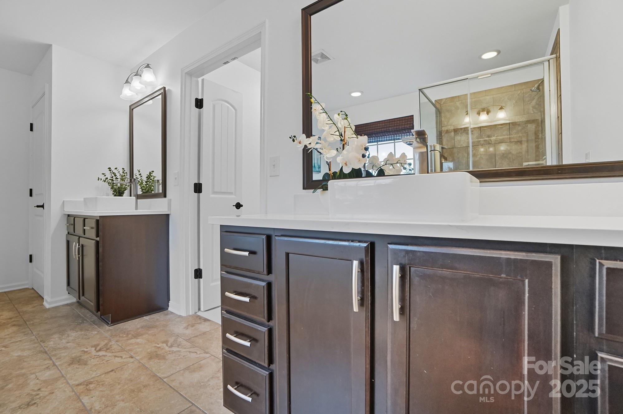 Lake Ridge - Residential