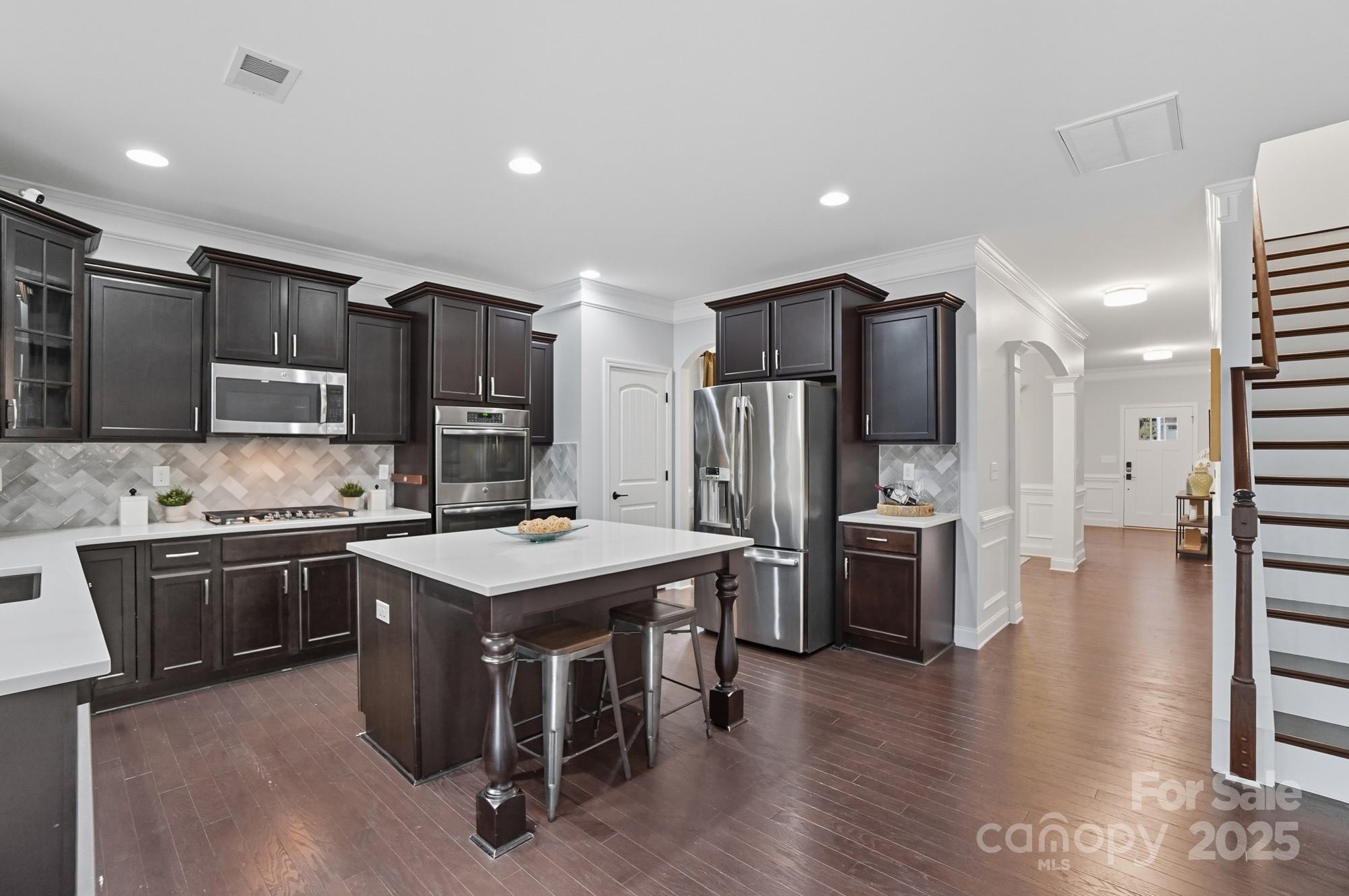 Lake Ridge - Residential