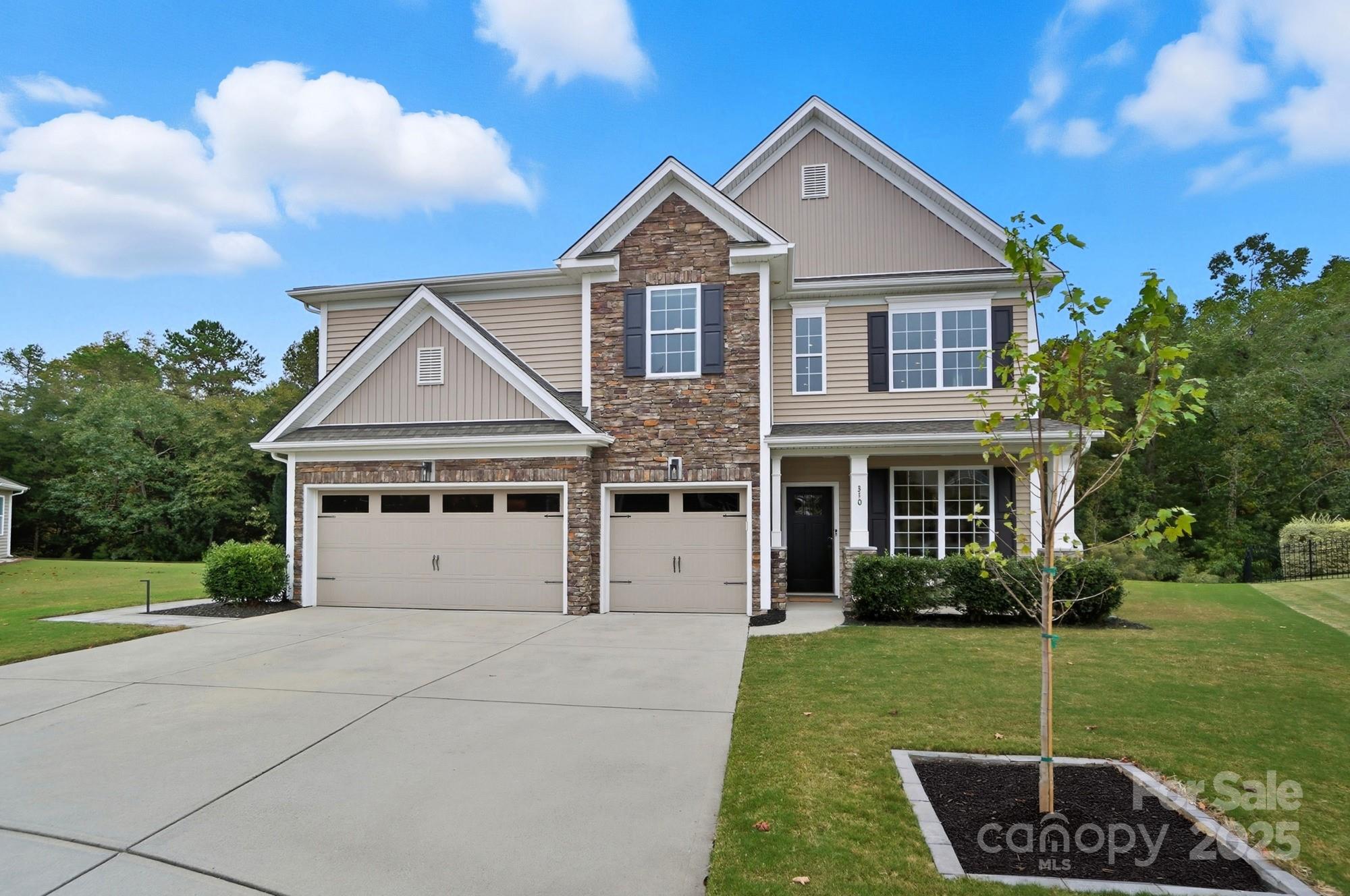 310 Annatto Way