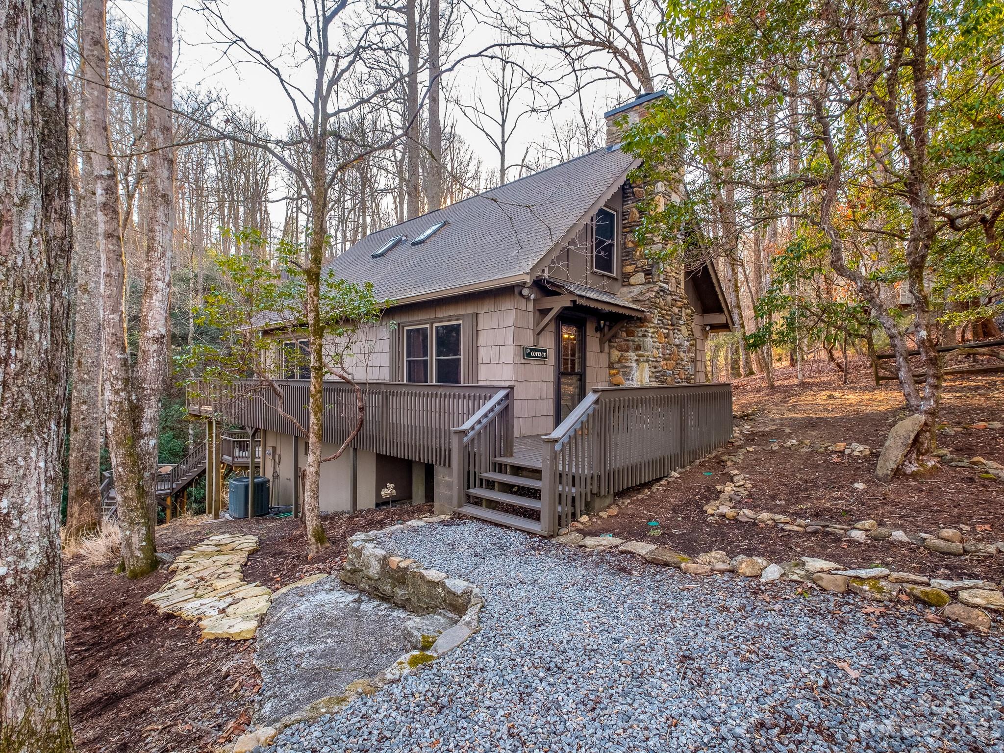 Connestee Falls - Residential