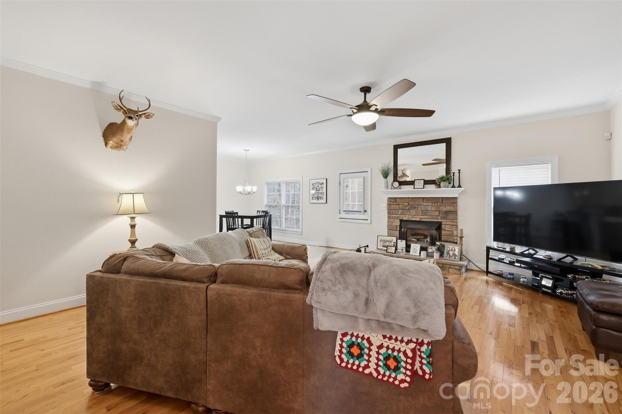 Windsor Point - Residential