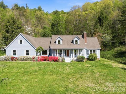 Photo of 29 Small Mountain Drive, Asheville, NC 28805 (MLS # 4371333)