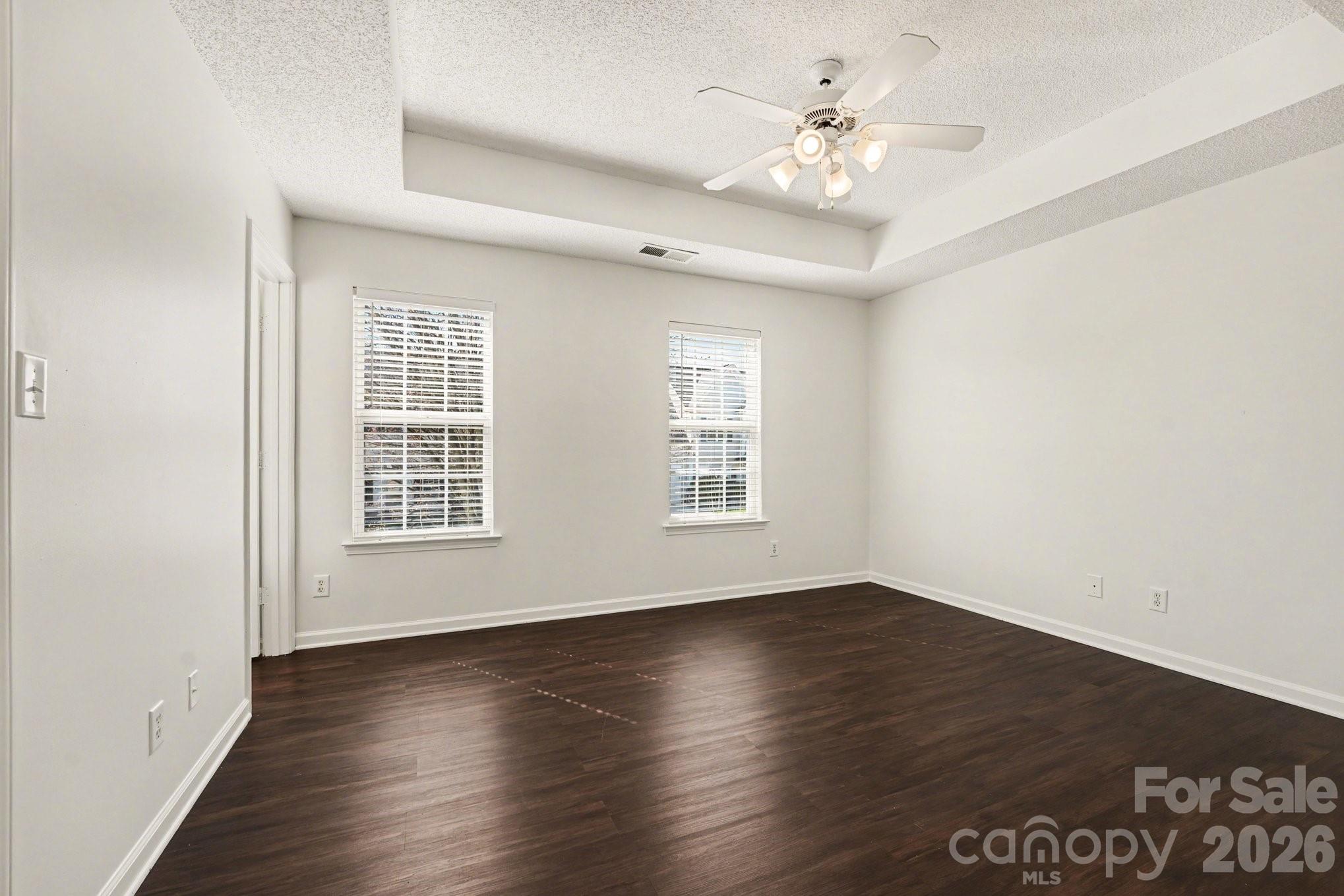 Tall Oaks - Residential