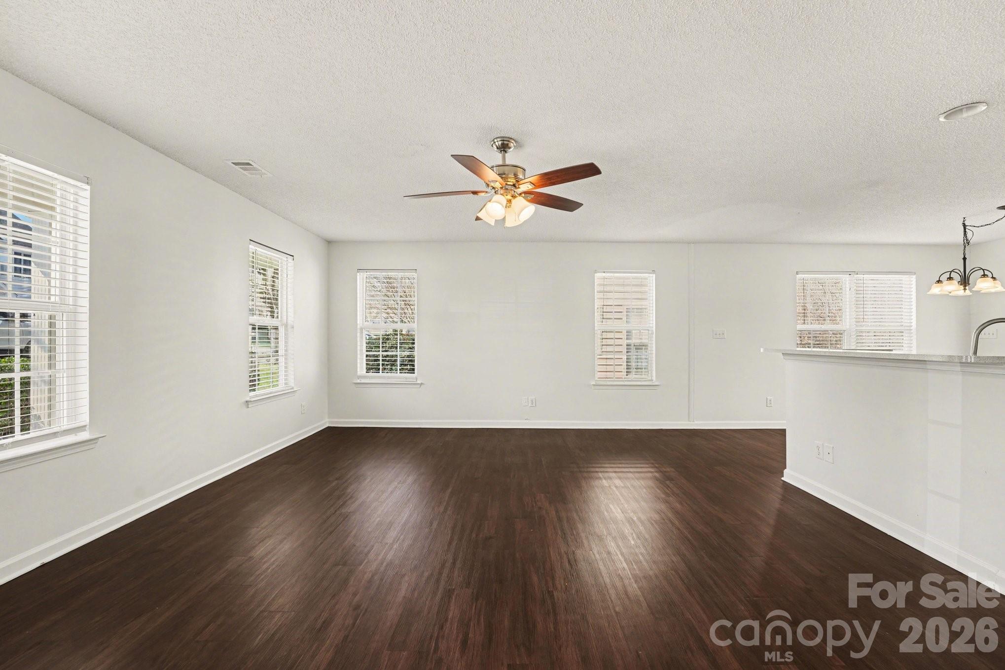 183 Everett Park Drive S