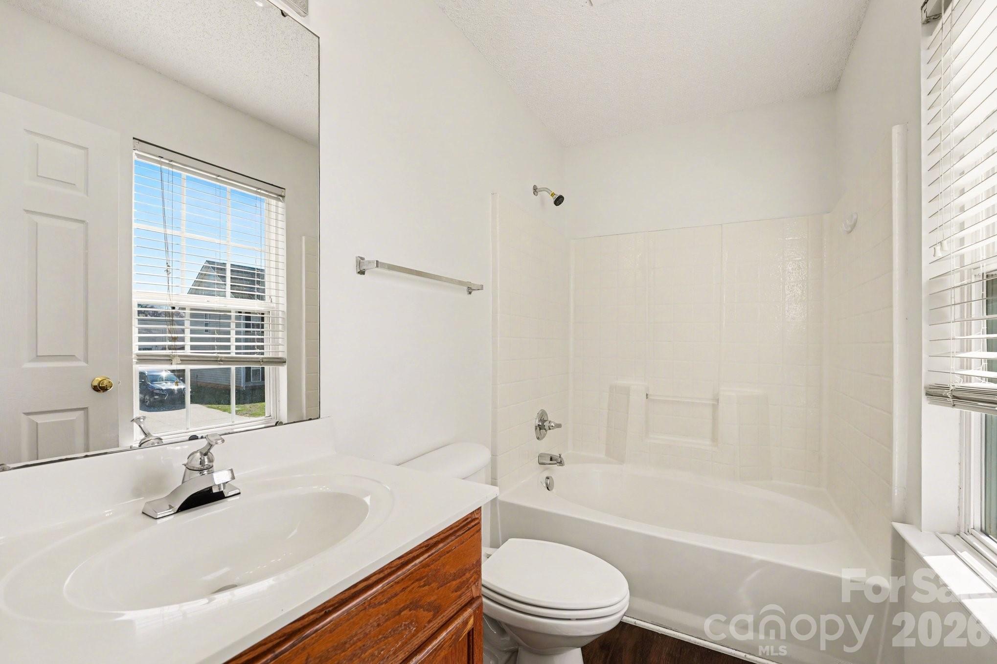 Tall Oaks - Residential