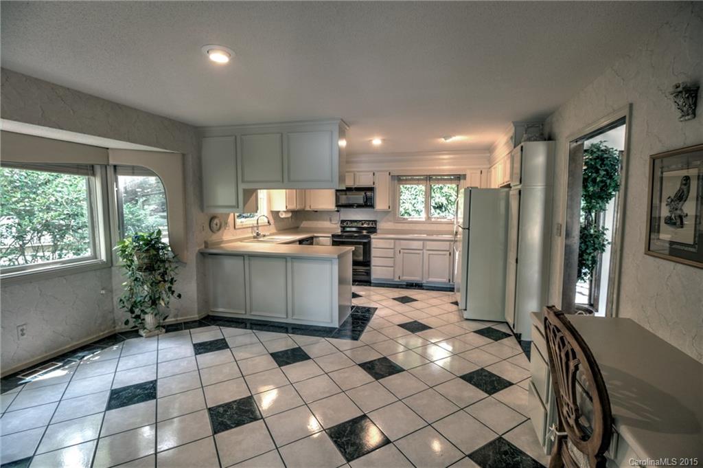 Tega Cay - Residential