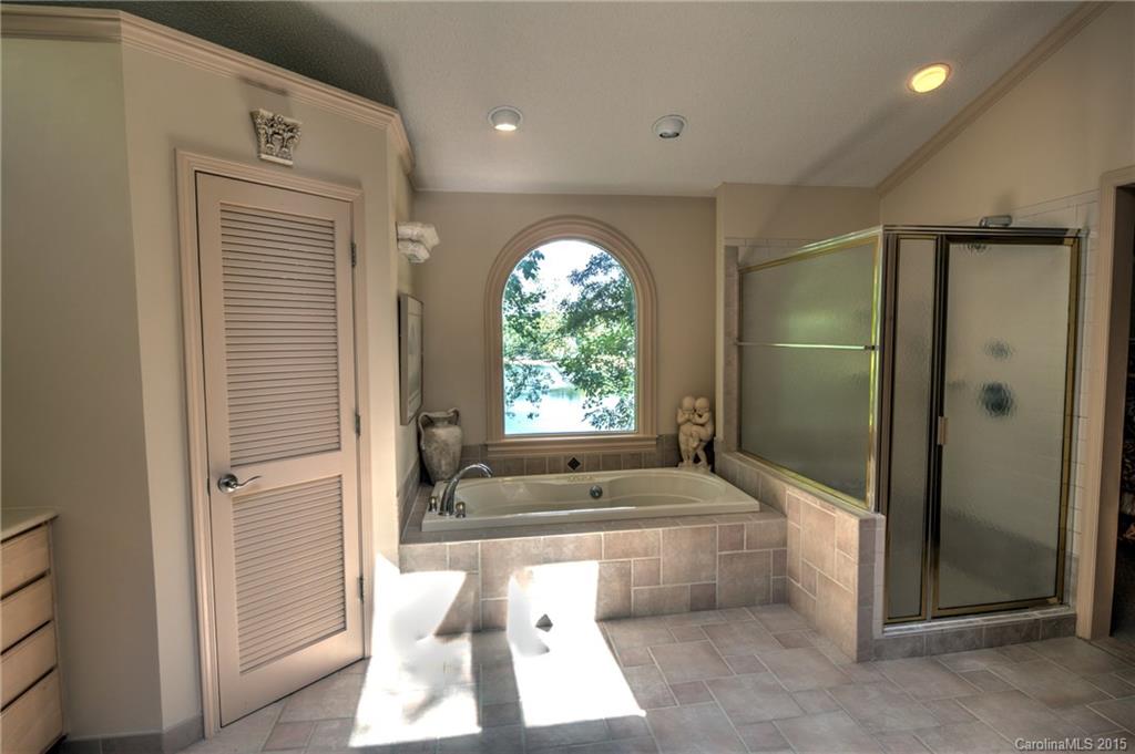 Tega Cay - Residential