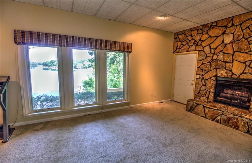 Tega Cay - Residential