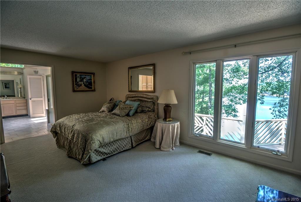 Tega Cay - Residential