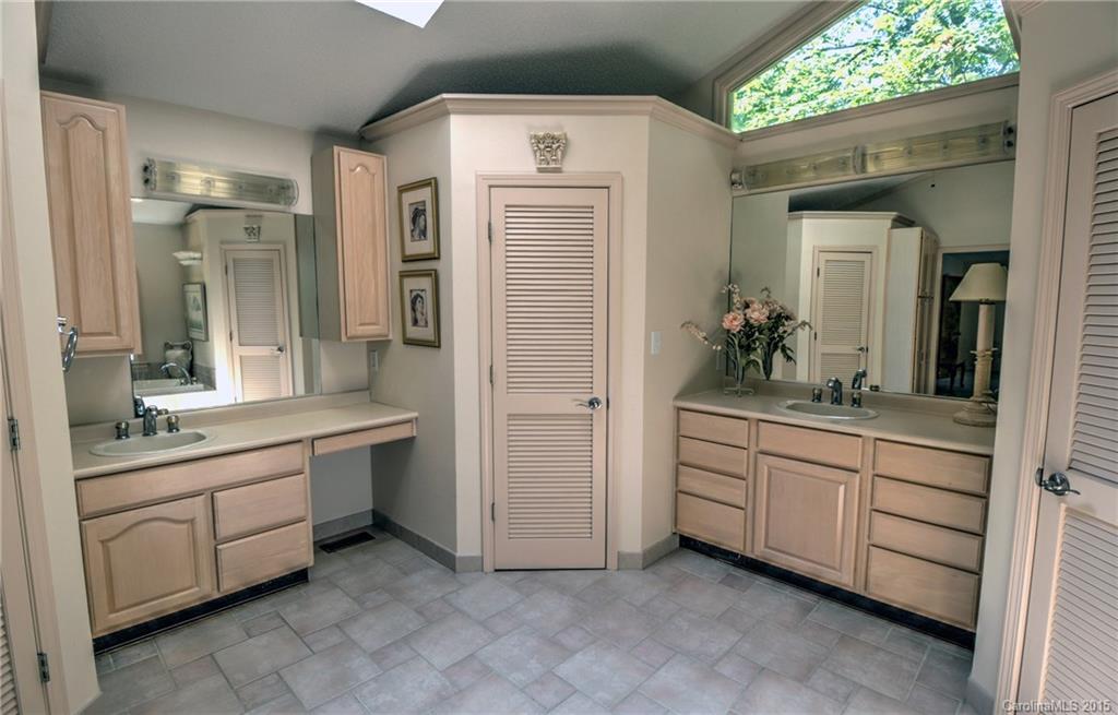 Tega Cay - Residential