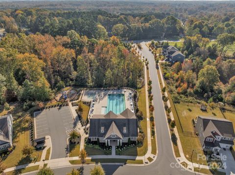 A home in Huntersville