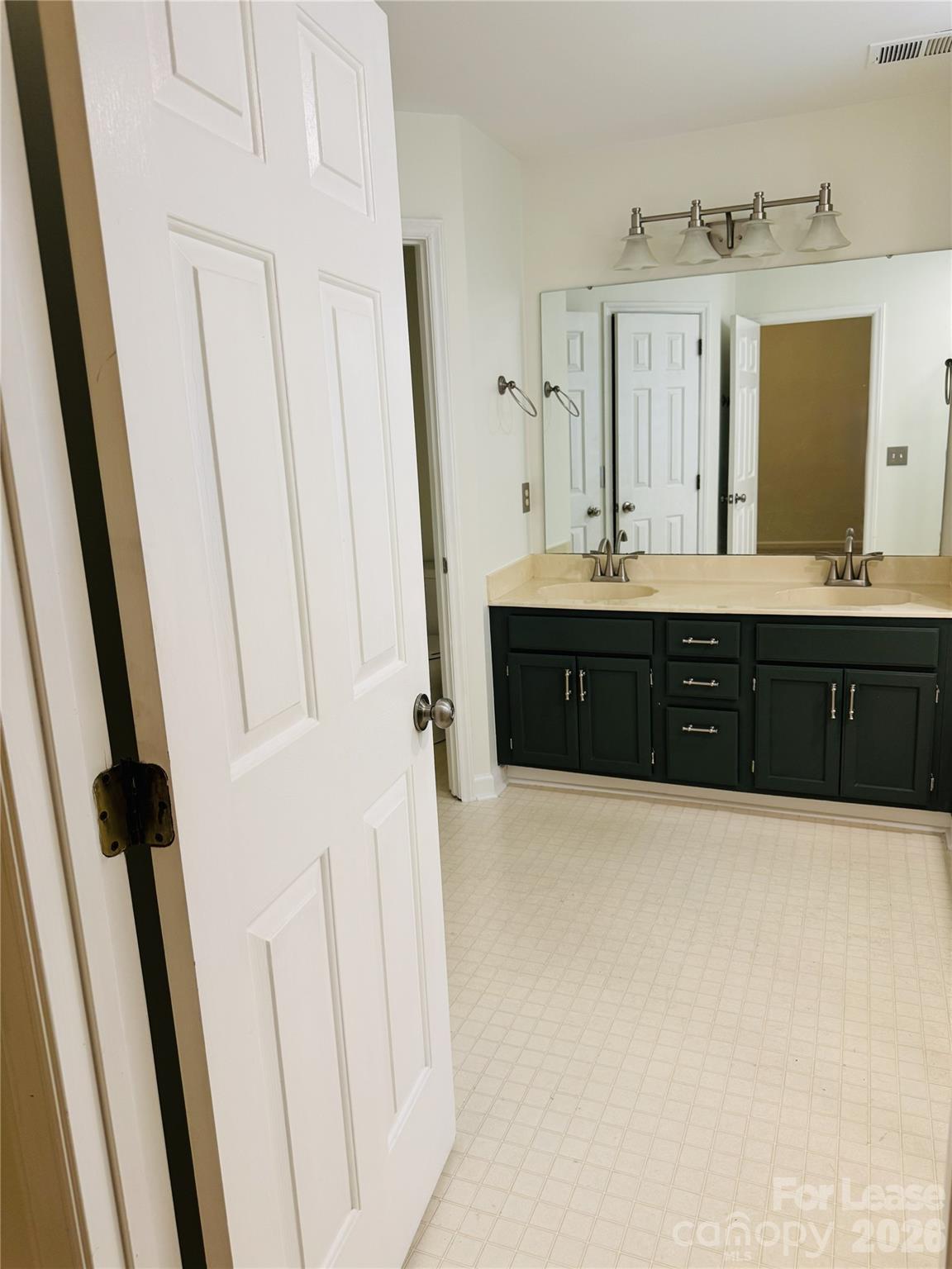 Winding Creek - Residential Lease