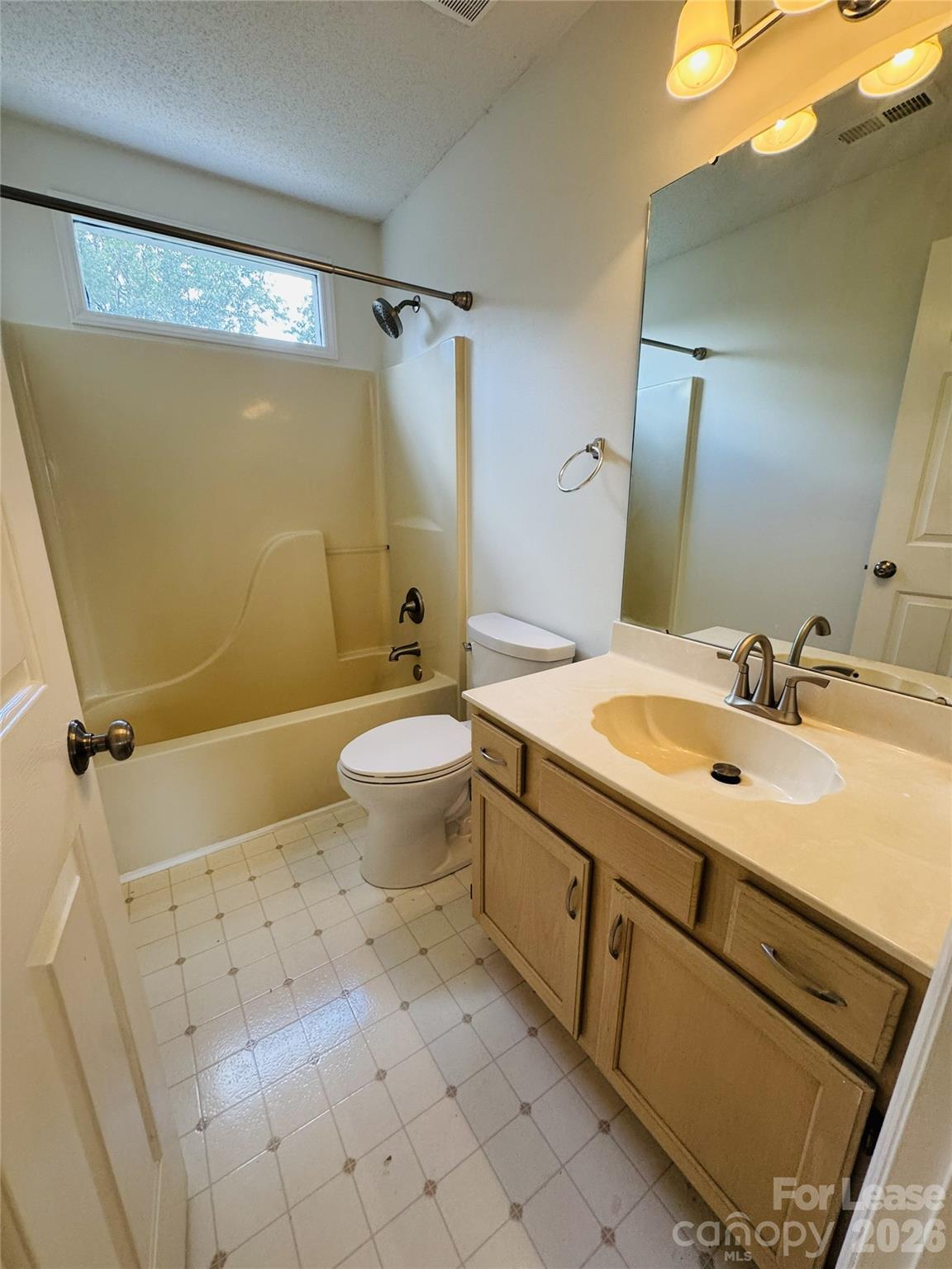 Winding Creek - Residential Lease