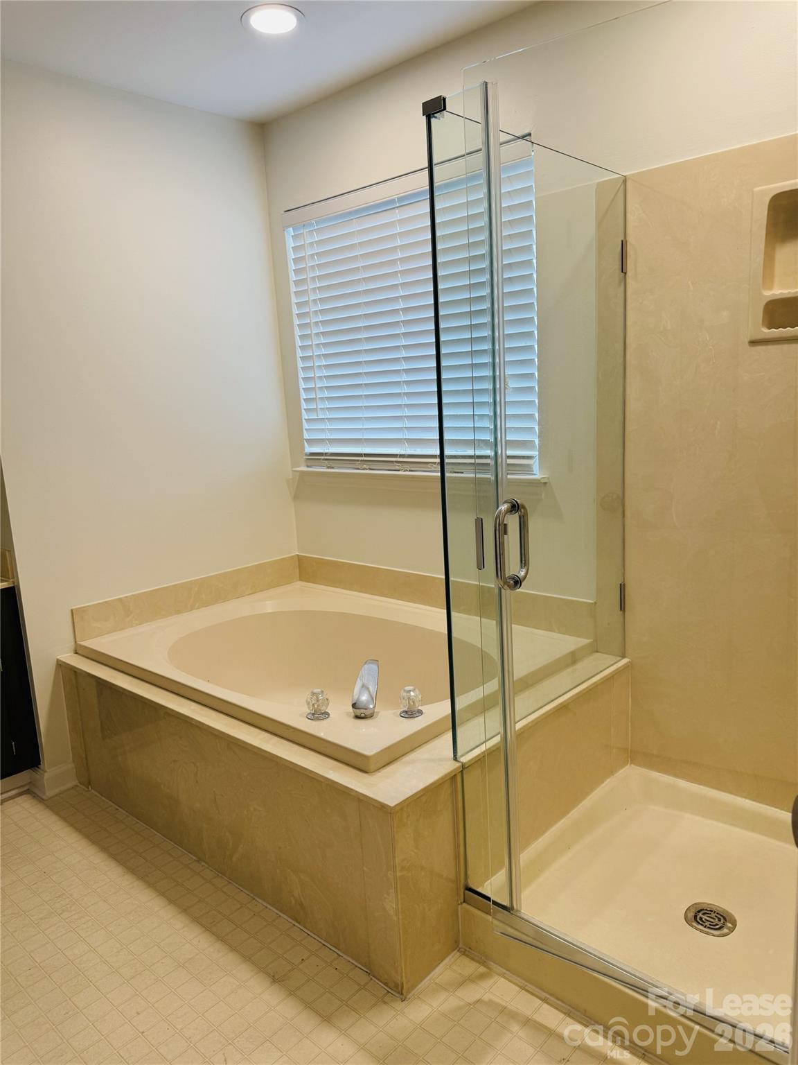 Winding Creek - Residential Lease