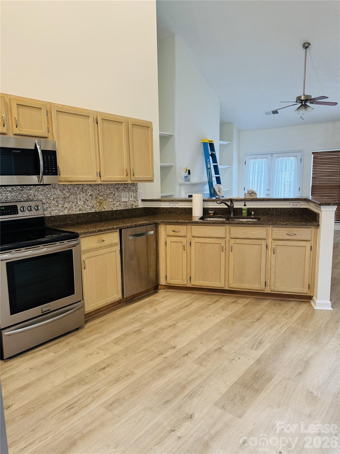 Winding Creek - Residential Lease