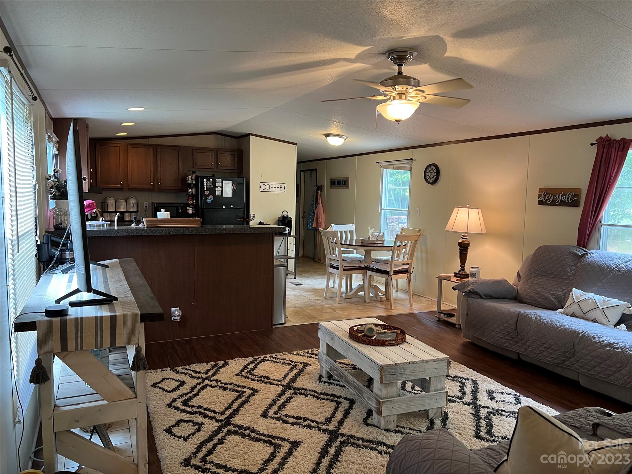 Richmond Acres - Residential