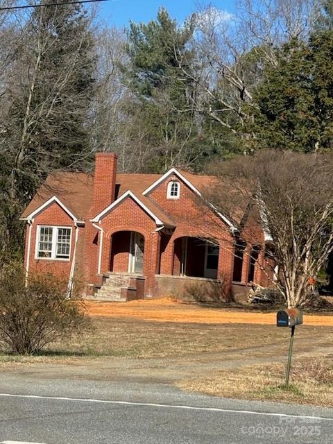 5724 Mooresville Road Kannapolis NC 28081