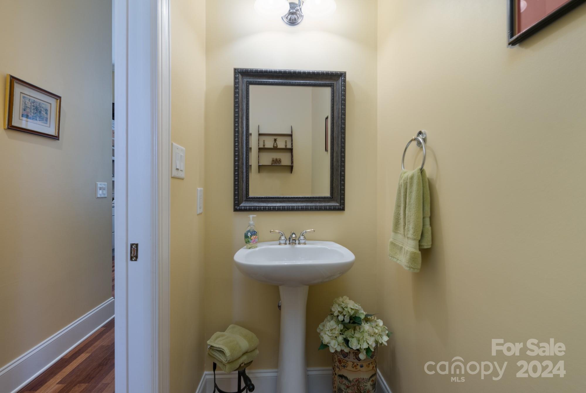 Laurel Creek - Residential