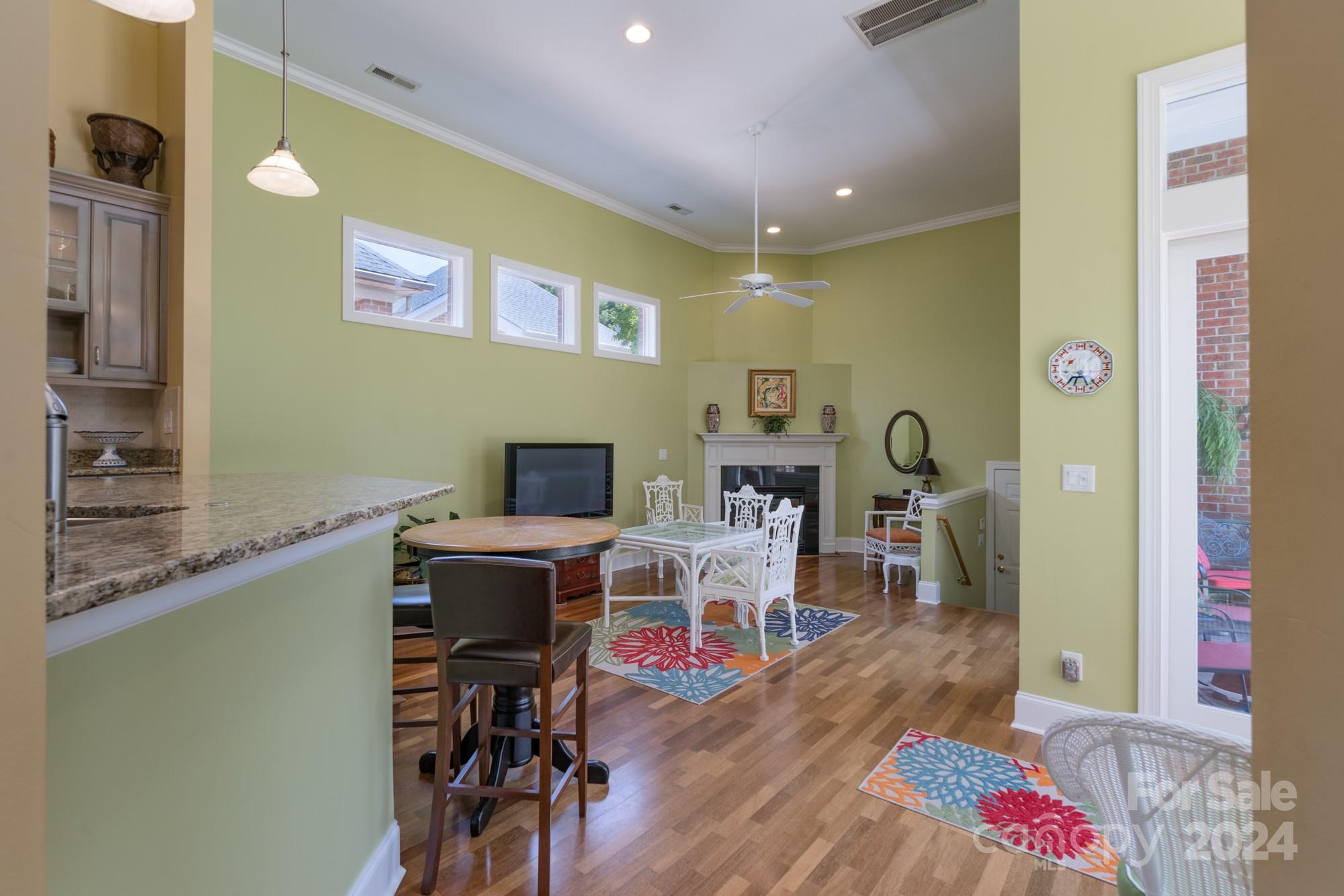 Laurel Creek - Residential