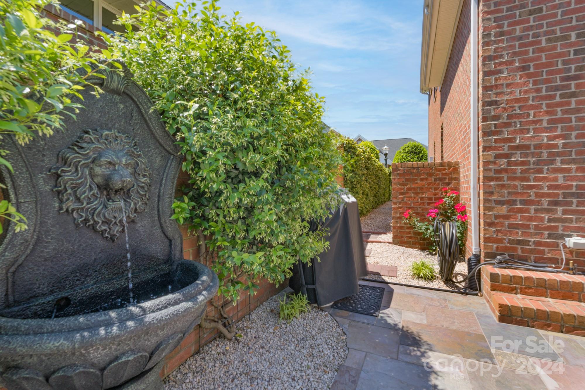 Laurel Creek - Residential