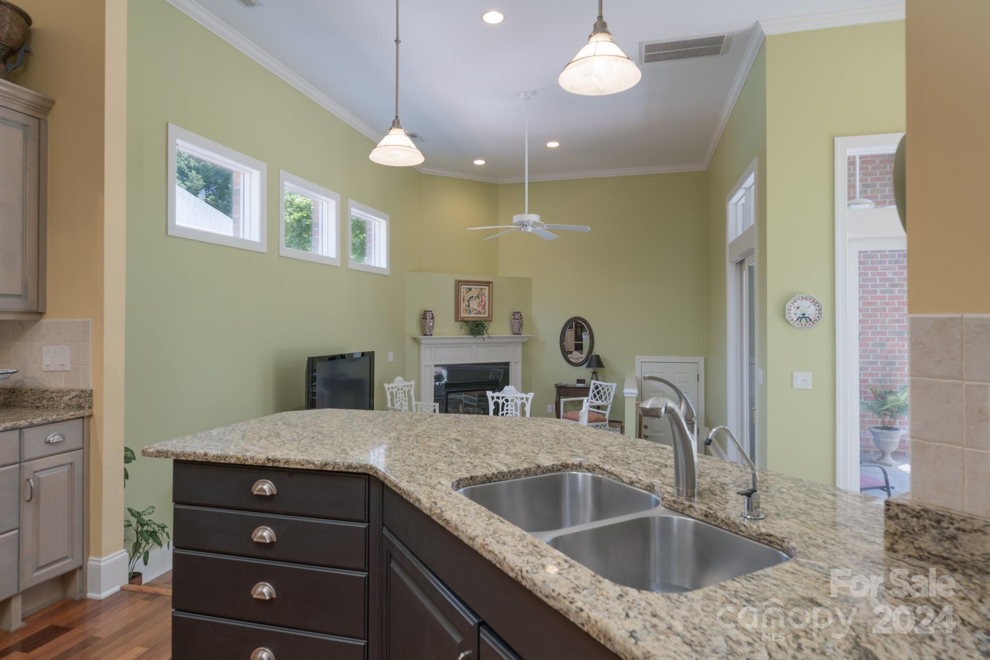 Laurel Creek - Residential