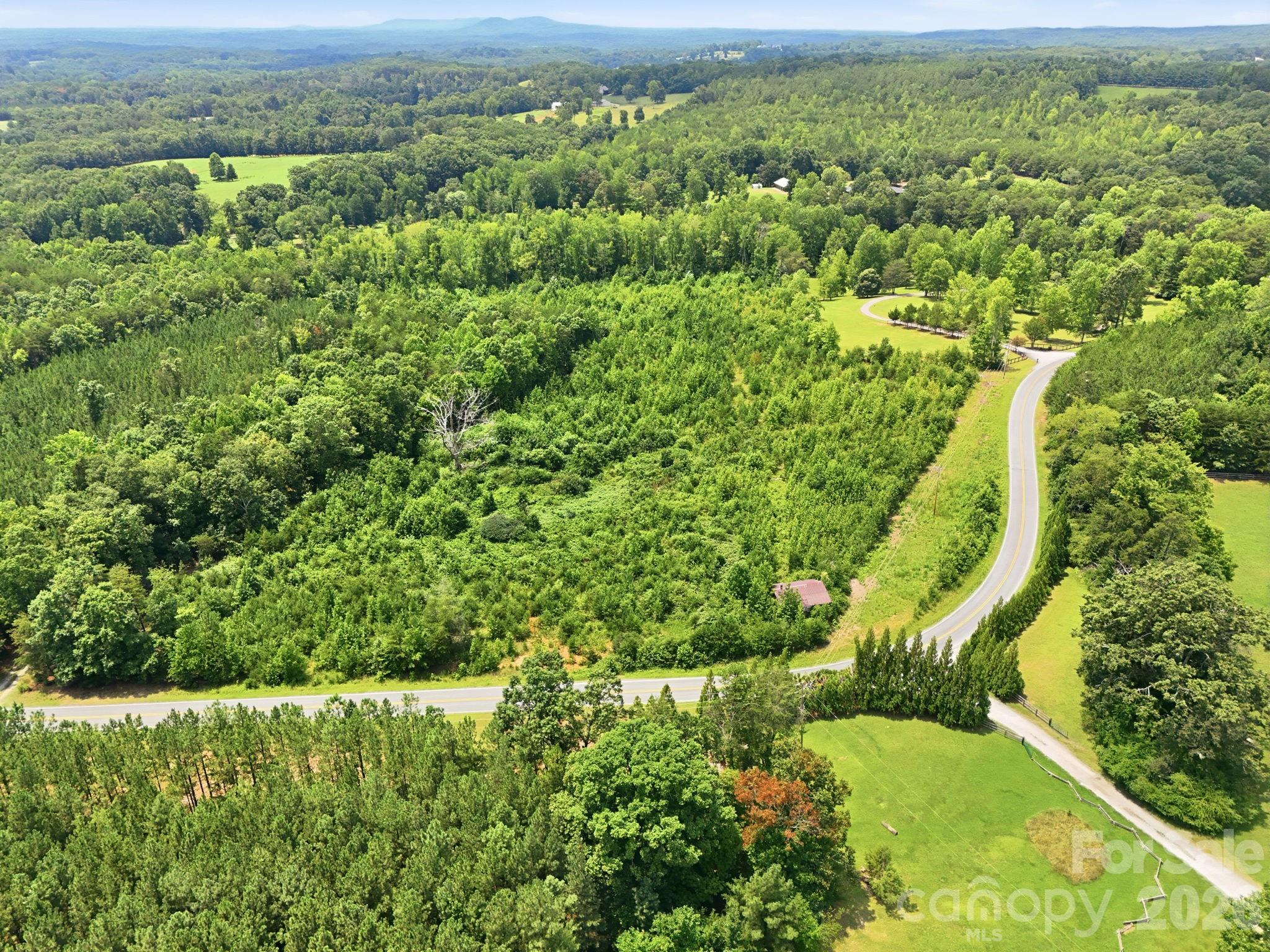 1522 Little Mountain Road