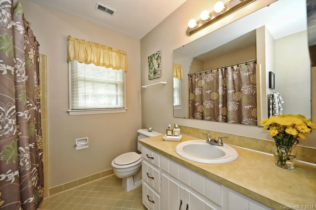 Carmel Woods - Residential