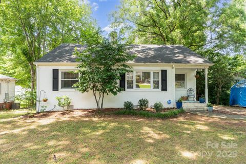 709 Fugate Avenue Charlotte NC 28205
