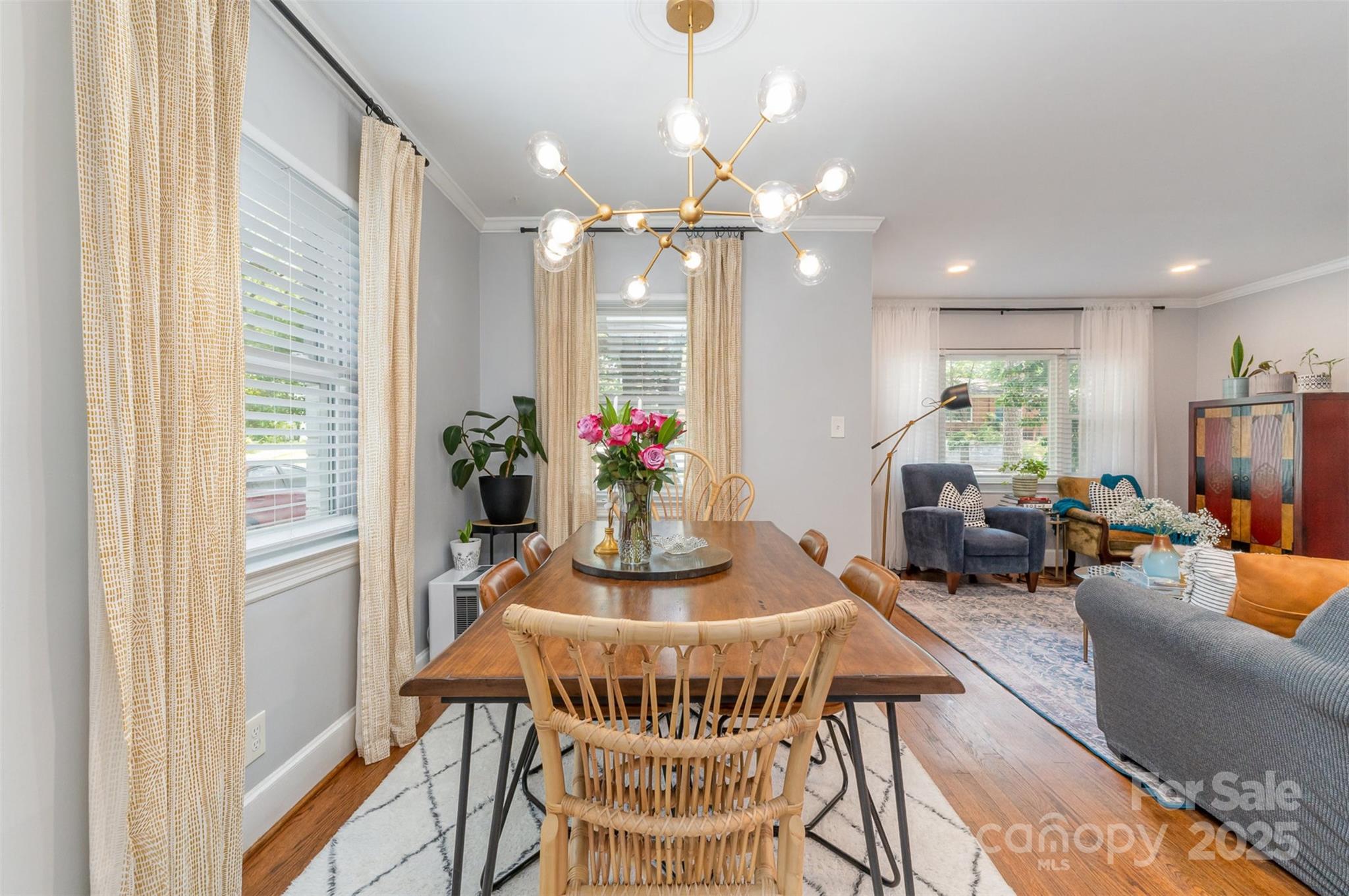 Charlotte, North Carolina 28205, United States, 3 Bedrooms Bedrooms, ,1 BathroomBathrooms,Residential,Active,184025