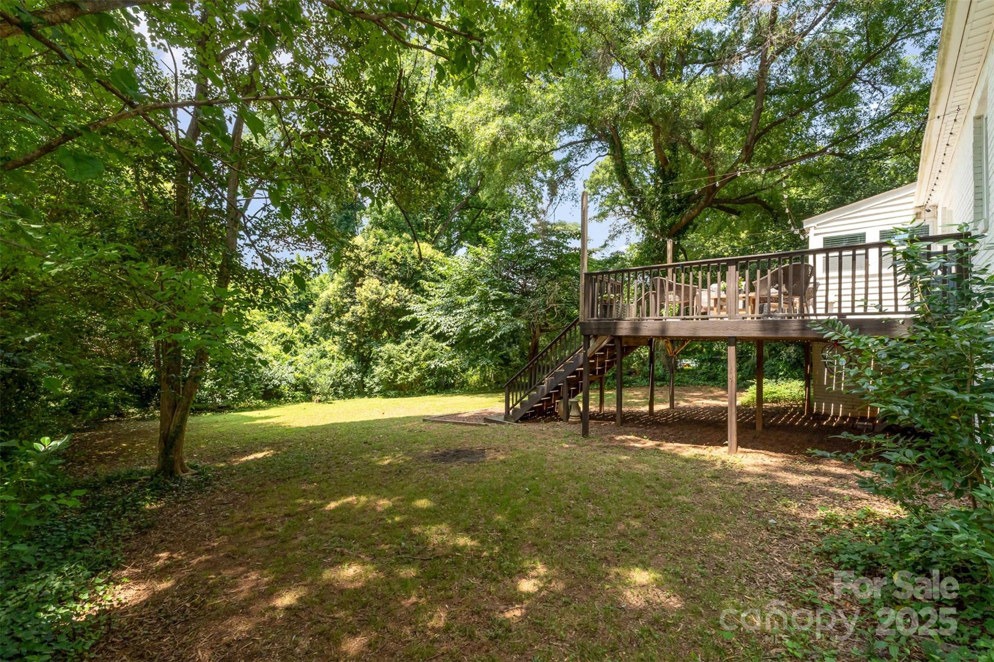 Charlotte, North Carolina 28205, United States, 3 Bedrooms Bedrooms, ,1 BathroomBathrooms,Residential,Active,184025