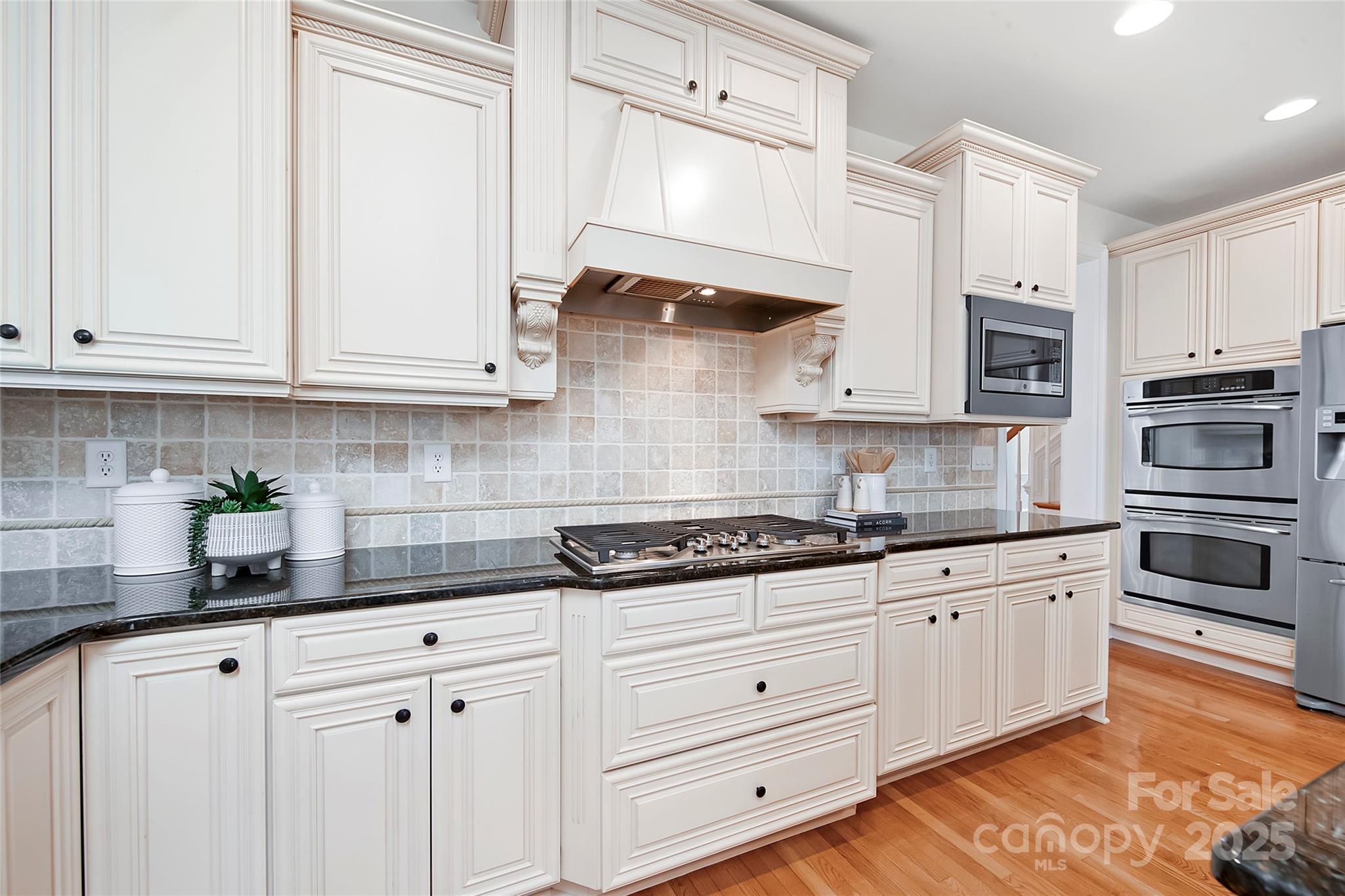 Bridal Path Estates at Wyndham Hall - Residential