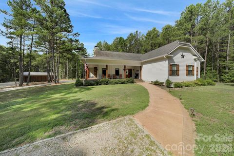 Photo of 880 Shiloh Unity Road, Lancaster, SC 29720 (MLS # 4398557)