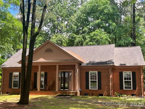 Photo of 7148 Powder Mill Place, Charlotte, NC 28277 (MLS # 4379444)